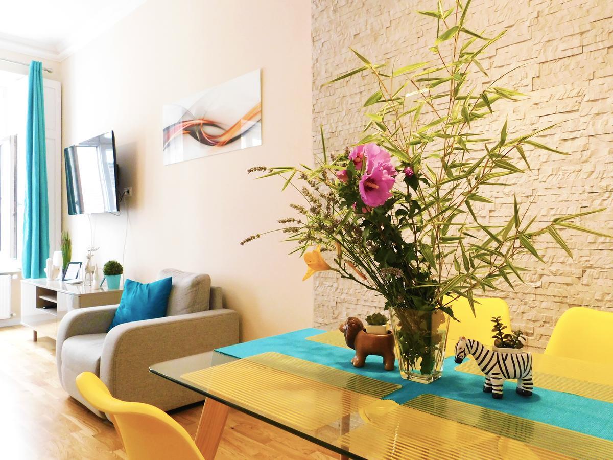 Wonder Deer Luxury Apartment At The Opera Self Check-In Budapeşte Dış mekan fotoğraf